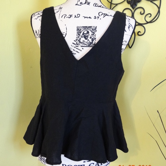 10 sale who wha wer women top size m color black - Picture 4 of 5
